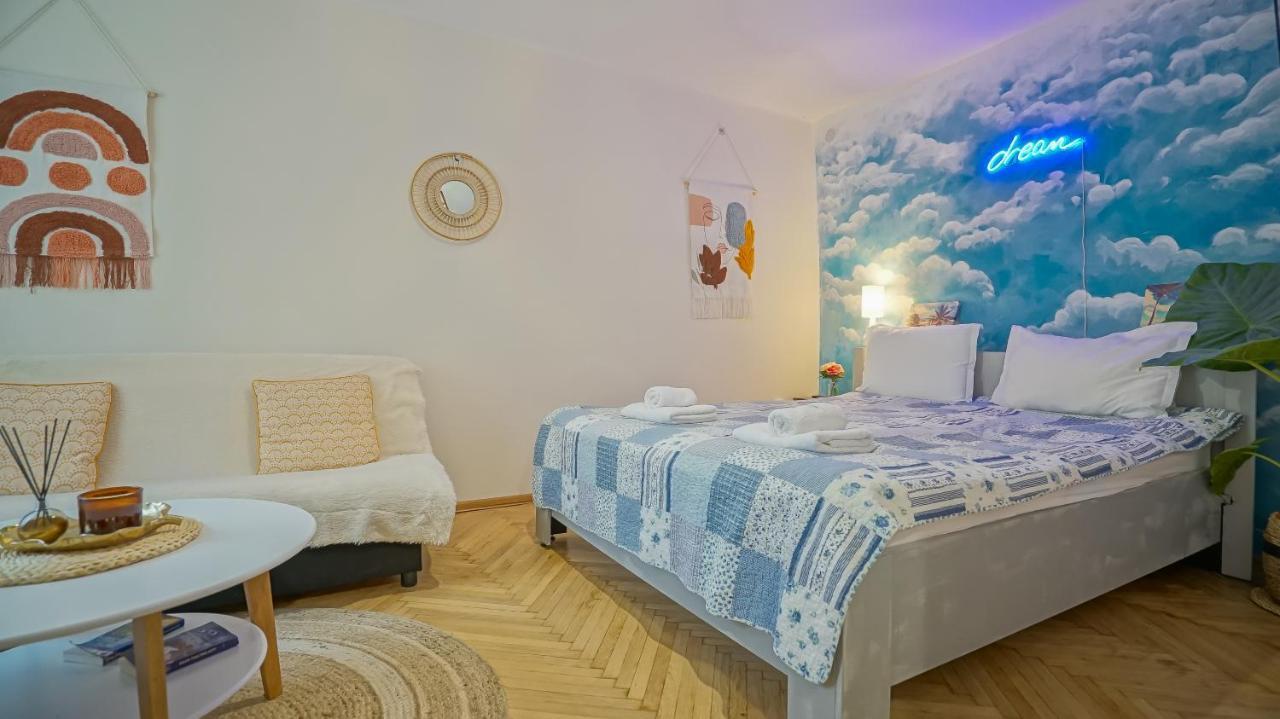 Old Town City Center Apartments Braşov Buitenkant foto