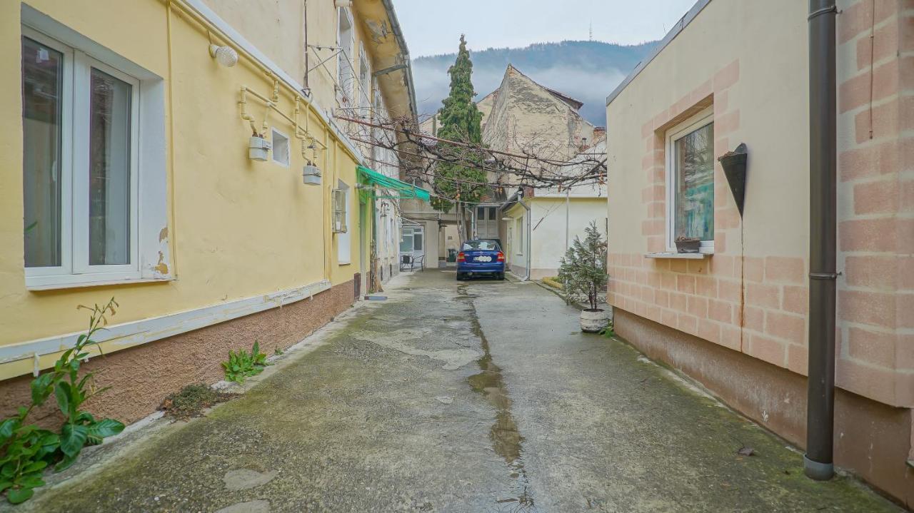 Old Town City Center Apartments Braşov Buitenkant foto