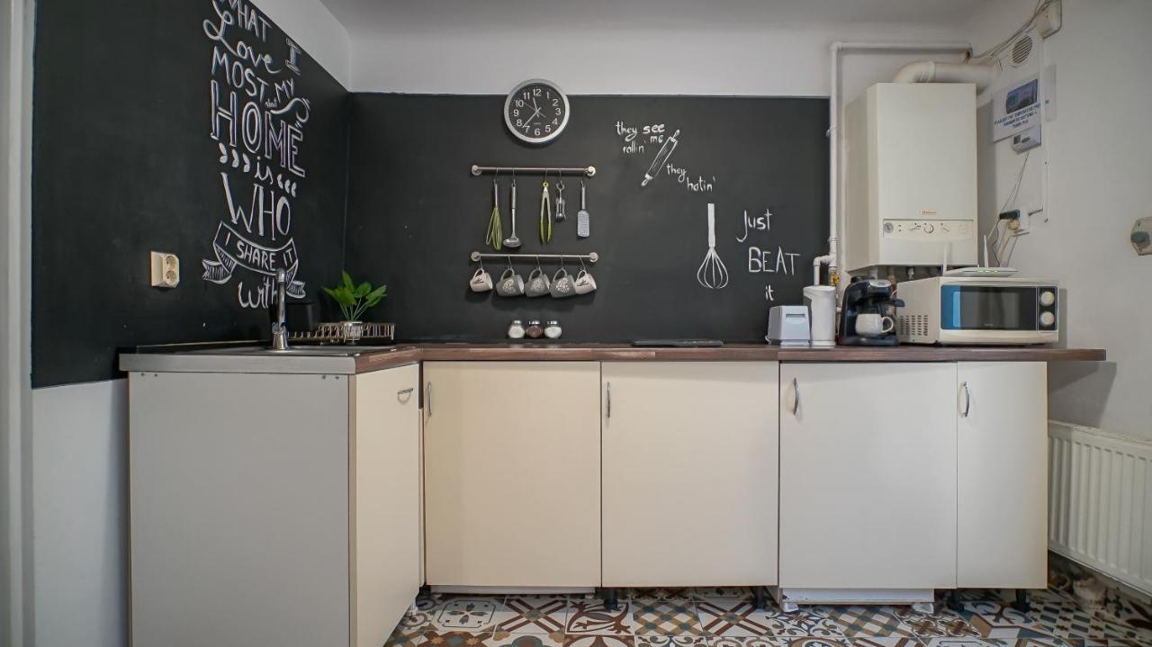 Old Town City Center Apartments Braşov Buitenkant foto