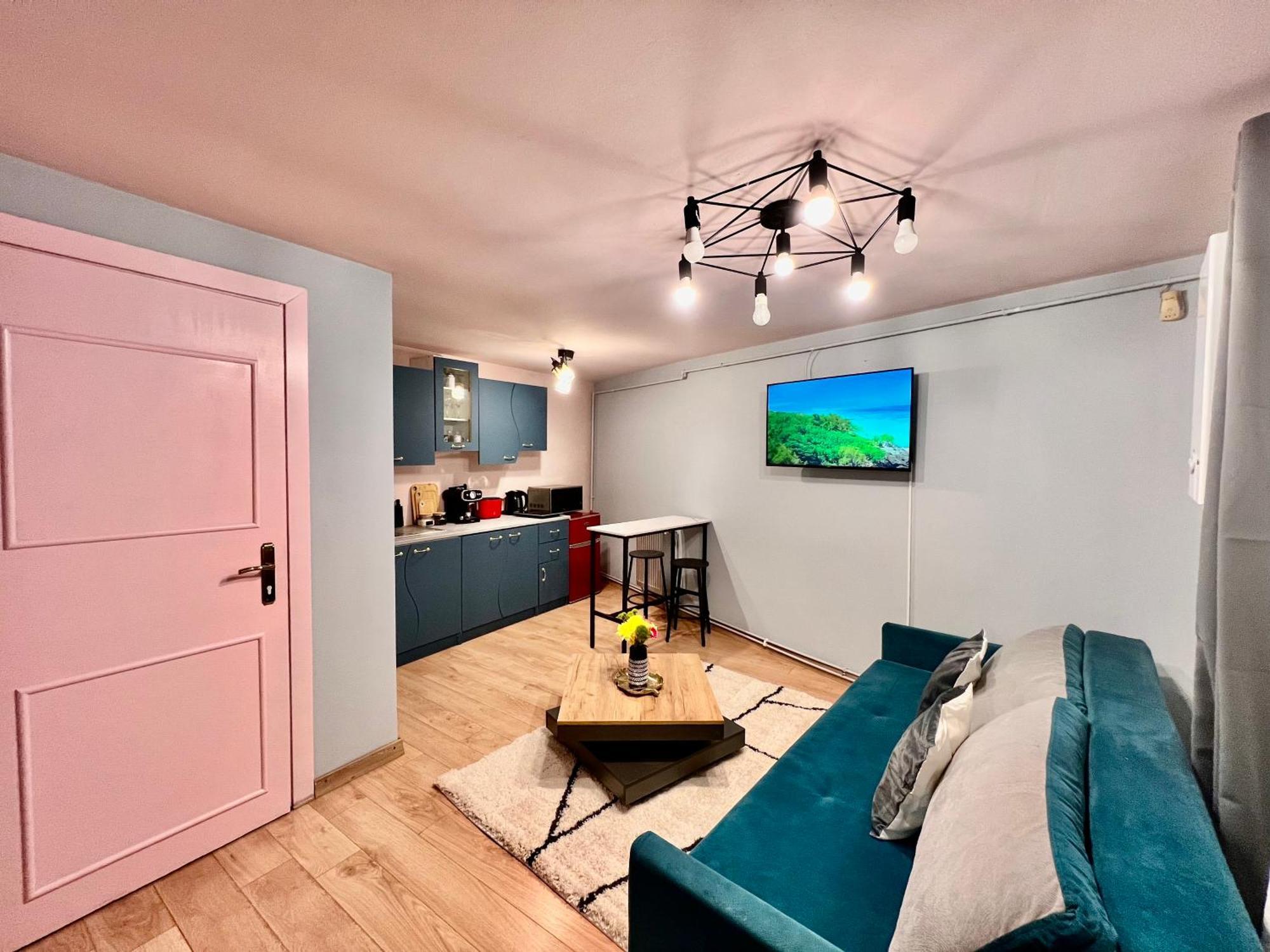Old Town City Center Apartments Braşov Buitenkant foto